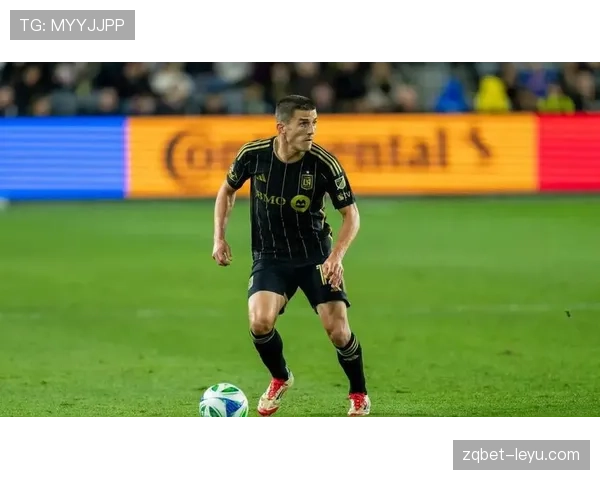 世俱杯附加赛：洛杉矶FC绝平墨西哥美洲，1-1激战背后的攻防较量